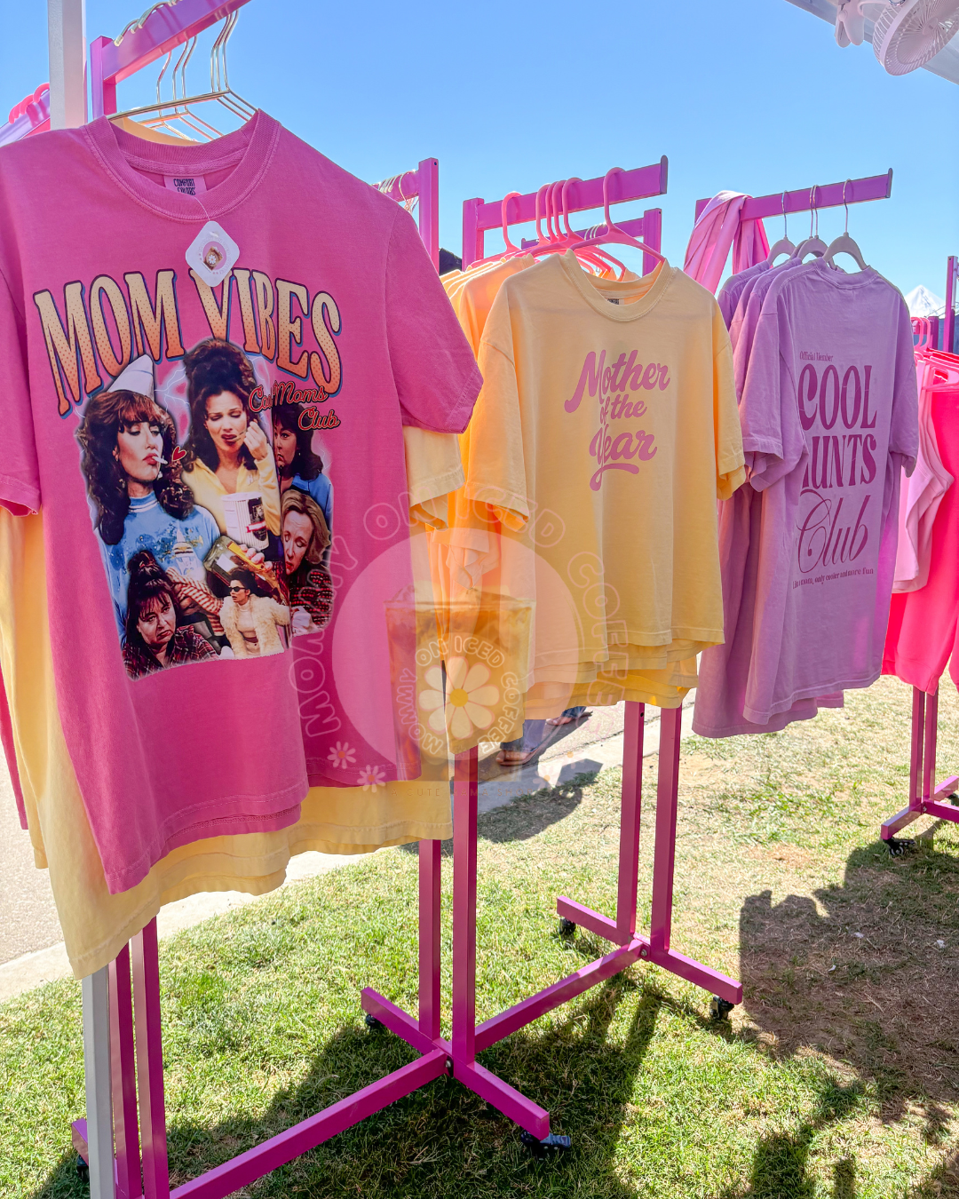Pink TV Moms tee