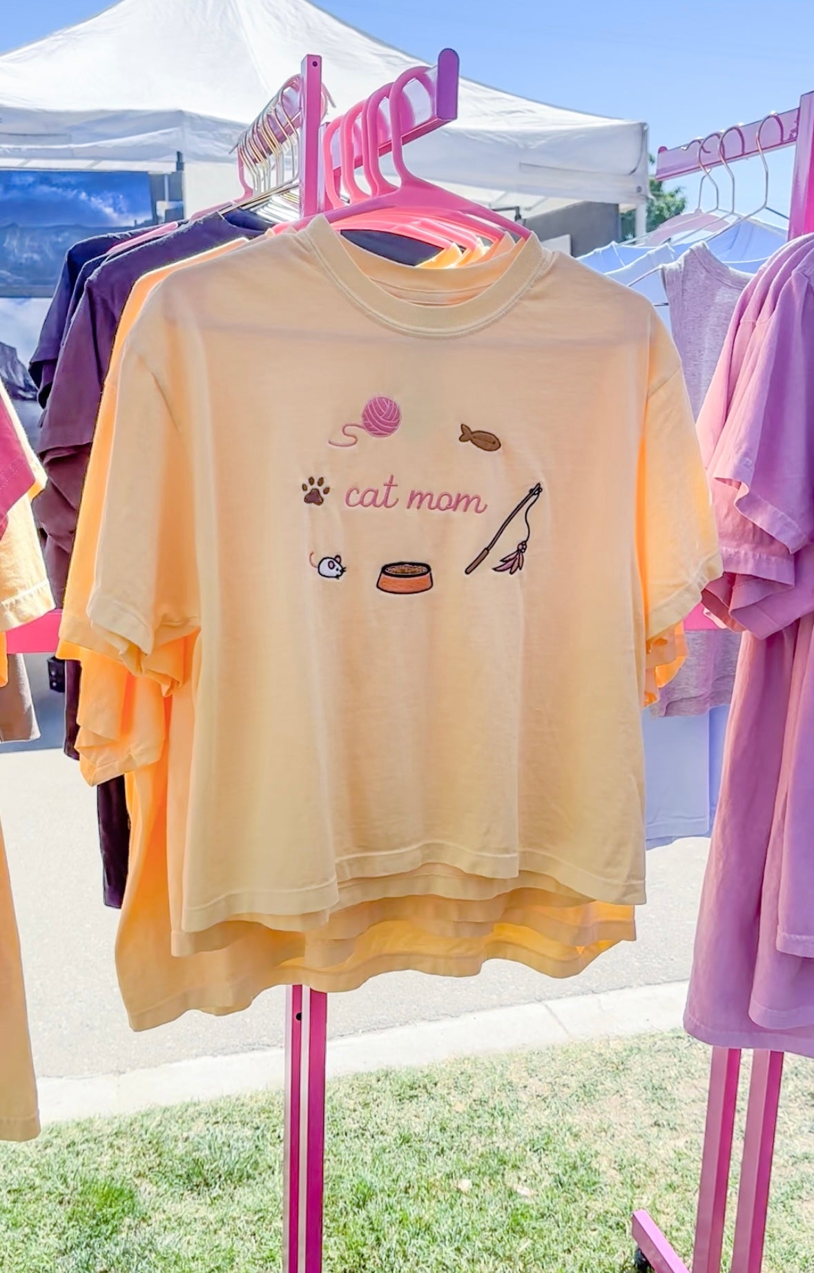 Cat Mom tee